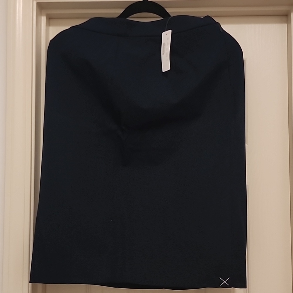 J.CREW  NAVY BLUE BUSINESS ATTIRE SKIRT SIZE 12